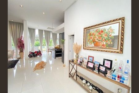 4_photo/94cf009735.f5994e8b2021a887-ATLAS-e5c43698-e6a1-49aa-8a93-b0a702271611.jpg de casa à venda com 4 quartos, 381m² em Caiapia, Cotia