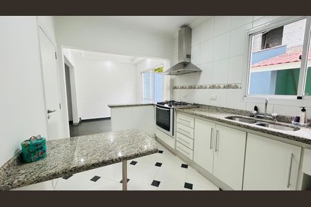 7_photo/94cf0097d7.f31f4fb75048700d-ATLAS-2652b8c8-9217-4c9e-96c2-6ee34be1bb1d.jpg de casa para alugar com 3 quartos, 188m² em Parque Rincao, Cotia