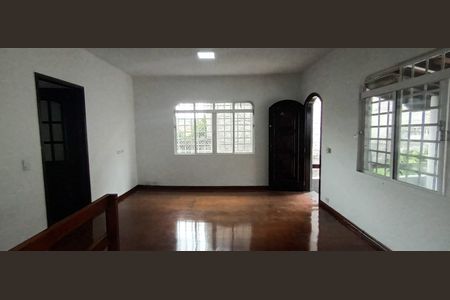 9_photo/94cf0098d9.0f81dd1a9a4f6ffb-ATLAS-33f8c885-0043-48b8-afc0-e72c062646b8.jpg de casa à venda com 6 quartos, 406m² em Parque Rincao, Cotia