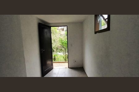 45_photo/94cf0098d9.0f81dd1a9a4f6ffb-ATLAS-82d5db43-9707-4ca4-b77d-e38e8514e43d.jpg de casa à venda com 6 quartos, 406m² em Parque Rincao, Cotia