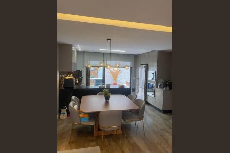 5_photo/94cf0098d9.6e2002df43e7dcfc-ATLAS-522a2ace-17d3-44ca-8dc2-5e47d233a88c.jpg de casa à venda com 3 quartos, 10m² em Parque Rincao, Cotia