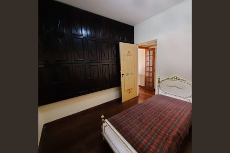 20_photo/94cf0099a9.9f73e101bd22bb98-ATLAS-b2121e10-e532-467e-b413-4322906534c8.jpg de casa de condomínio à venda com 3 quartos, 200m² em Parque Rincao, Cotia