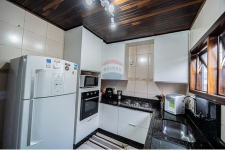 17_photo/94cf009f4b.cbf8603e470b151e-ATLAS-690f25bf-16f6-4d5d-be60-5f4c5a919bf8.jpg de casa à venda com 3 quartos, 240m² em Parque Rincao, Cotia