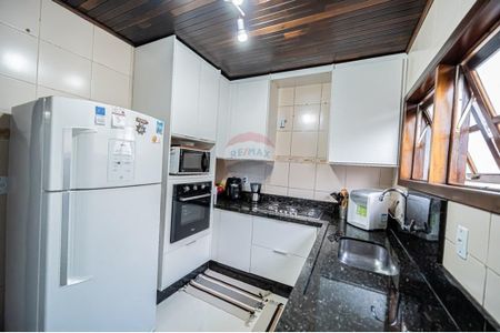 15_photo/94cf009f4b.cbf8603e470b151e-ATLAS-967bb045-e85f-4fb1-9601-bfe64c2aca2e.jpg de casa à venda com 3 quartos, 240m² em Parque Rincao, Cotia