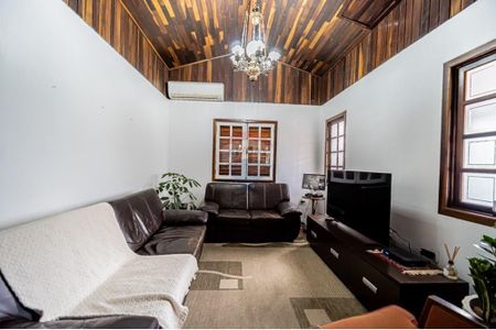 8_photo/94cf009f4b.cbf8603e470b151e-ATLAS-c91be263-dc5a-44a8-9c59-2804de385ce6.jpg de casa à venda com 3 quartos, 240m² em Parque Rincao, Cotia