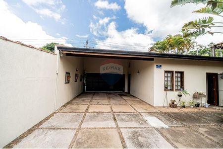 43_photo/94cf009f4b.cbf8603e470b151e-ATLAS-f101d78c-40af-42e8-8345-db88382c1ace.jpg de casa à venda com 3 quartos, 240m² em Parque Rincao, Cotia