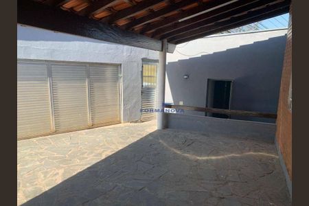 5_photo/94cf00a075.cb2272fcfeb20142-ATLAS-23175535-a43c-4f63-ac8b-a00f2535ba6e.jpg de casa à venda com 4 quartos, 406m² em Parque Rincao, Cotia