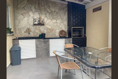 6_photo/94cf00a1d9.15f4a19d538e62fb-ATLAS-6fed026e-de73-425e-8b0a-56ca53f372e6.jpg de casa de condomínio à venda com 3 quartos, 85m² em Parque Rincao, Cotia