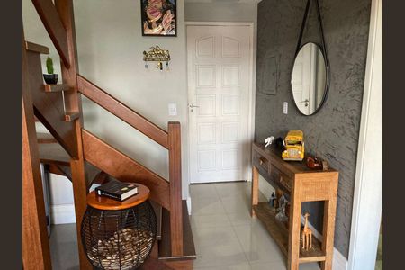 5_photo/94cf00a1d9.15f4a19d538e62fb-ATLAS-770eb0e7-dc03-4dba-a0b7-232935f4e510.jpg de casa de condomínio à venda com 3 quartos, 85m² em Parque Rincao, Cotia