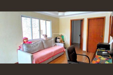 2_photo/94cf00a1ef.445c0bca81181d7a-ATLAS-16199a2e-d454-4988-a99b-2393e7dc177a.jpg de casa à venda com 3 quartos, 240m² em Parque Rincao, Cotia