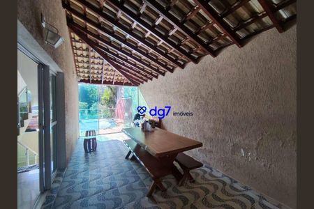 5_photo/94cf00a1ef.496a083b50134bc9-ATLAS-ce3ba551-9691-4f6e-a1ba-c389da2be167.jpg de casa à venda com 3 quartos, 211m² em Caiapia, Cotia