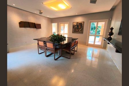 7_photo/94cf00a2dd.066cb10c4ae45710-ATLAS-8c5755e8-6b83-4013-92ff-1d9c24809c8e.jpg de casa de condomínio à venda com 4 quartos, 1000m² em Jardim Pioneira, Cotia