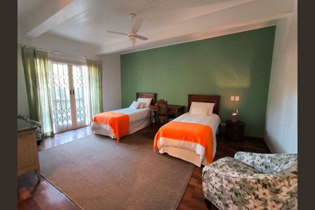 6_photo/94cf00a2dd.066cb10c4ae45710-ATLAS-91ce6f19-0e3b-4244-a6f2-fbb61a02b40d.jpg de casa de condomínio à venda com 4 quartos, 1000m² em Jardim Pioneira, Cotia