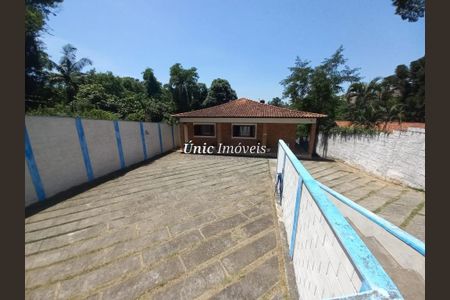 5_photo/94cf00a3df.b88e781a7551a754-ATLAS-003c2ceb-3037-46fb-acec-ad77dddecf56.jpg de casa à venda com 4 quartos, 400m² em Parque Rincao, Cotia