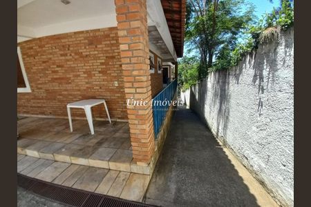 6_photo/94cf00a3df.b88e781a7551a754-ATLAS-1a69030c-a5c0-4ad0-965e-907b67e9309a.jpg de casa à venda com 4 quartos, 400m² em Parque Rincao, Cotia