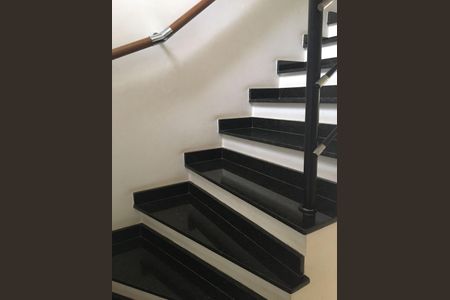 7_photo/94cf00a49f.4cea1a0b3f6bbd2f-ATLAS-f3e16657-4e14-4c2c-8709-98c56509970b.jpg de casa à venda com 3 quartos, 96m² em Caiapia, Cotia