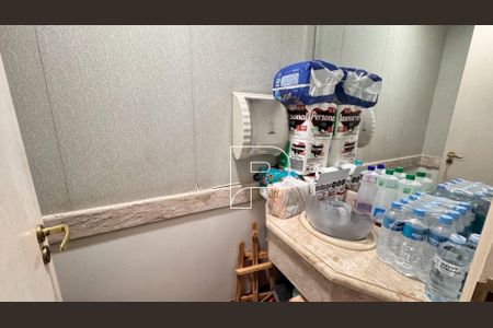 57_photo/94cf00a509.adbb37f92a381176-ATLAS-3db7f0b5-2580-465f-a7b4-422a42c173e9.jpg de casa à venda com 6 quartos, 871m² em Vila Jovina, Cotia