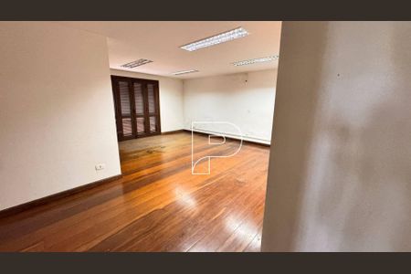 11_photo/94cf00a509.adbb37f92a381176-ATLAS-73120810-94cf-4147-a299-a9e2e3866413.jpg de casa para alugar com 6 quartos, 871m² em Vila Jovina, Cotia