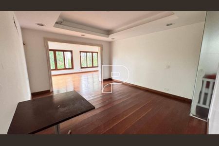 5_photo/94cf00a509.adbb37f92a381176-ATLAS-b17e5040-2050-4955-9c42-bdb6207b39f9.jpg de casa para alugar com 6 quartos, 871m² em Vila Jovina, Cotia