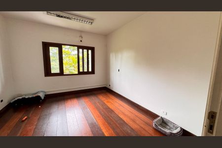 41_photo/94cf00a509.adbb37f92a381176-ATLAS-fc1ab2f5-4da7-43f4-b15c-aa5efe7b605d.jpg de casa para alugar com 6 quartos, 870m² em Vila Jovina, Cotia