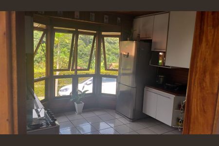 4_photo/94cf00a53f.a596fb24e8ccb8cd-ATLAS-1a8a1a92-ce4a-4096-8909-e4c0b0d8573f.jpg de casa à venda com 3 quartos, 185m² em Caiapia, Cotia