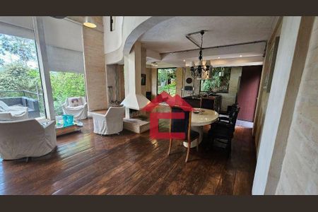 12_photo/94cf00a561.2a17df7df6ae08cb-ATLAS-140d17ae-53ff-40aa-956c-28e78e442200.jpg de casa à venda com 4 quartos, 362m² em Lajeado, Cotia