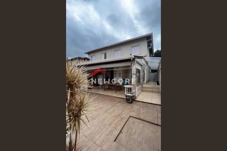 3_photo/94cf00a6a9.826320bd9fe033a1-ATLAS-13c898d7-cc03-427d-81a3-1a5e50af368b.jpg de casa de condomínio à venda com 3 quartos, 212m² em Caiapia, Cotia