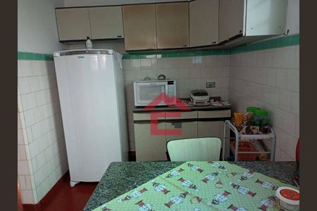 7_photo/94cf00a8f5.eb4747a7722cd593-ATLAS-a7ce7d0f-5d03-43b0-9e62-86439609c788.jpg de casa à venda com 4 quartos, 205m² em Vila Jovina, Cotia