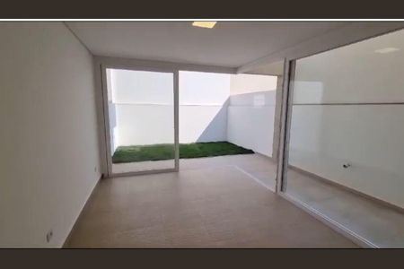 7_photo/94cf00a9d3.b2dcb54b92929244-ATLAS-35d990ee-e780-4b86-9ace-cf647ab27a8f.jpg de casa de condomínio à venda com 3 quartos, 116m² em Lageadinho, Cotia