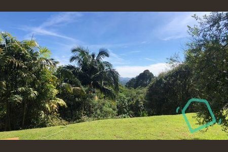 2_photo/94cf00aa19.2f15d505e37c7ac5-ATLAS-419fcad3-2add-4b40-98d0-00ba9643e58e.jpg de casa à venda com 2 quartos, 180m² em Jardim Ipes, Cotia