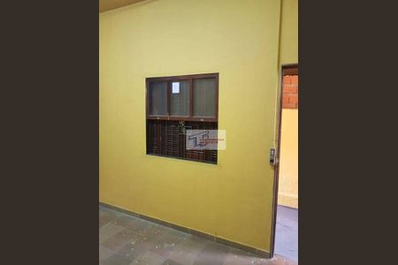 4_photo/94cf00aa63.1c30879e3ee593f9-ATLAS-ba4e01d3-c39b-4870-a0f9-101750c4f5d1.jpg de casa à venda com 3 quartos, 88m² em Jardim Sabiá, Cotia