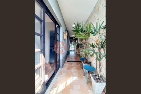 5_photo/94cf00aa63.c73b78bac5a2f3b6-ATLAS-0b6b2cd7-9304-4900-ab48-425d23dbb7ca.jpg de casa à venda com 2 quartos, 128m² em Jardim Sabiá, Cotia