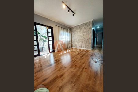 2_photo/94cf00aa63.c73b78bac5a2f3b6-ATLAS-56d179de-2e84-49db-b054-aa80484ca32d.jpg de casa à venda com 2 quartos, 128m² em Jardim Sabiá, Cotia