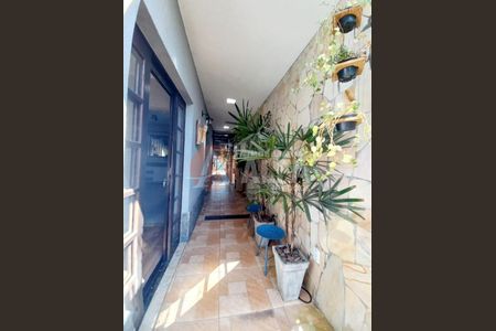 9_photo/94cf00aa63.c73b78bac5a2f3b6-ATLAS-652e98df-072c-40fb-a4be-5216a2fbad93.jpg de casa à venda com 2 quartos, 128m² em Jardim Sabiá, Cotia