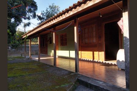 2_photo/94cf00aafb.1667ae19e427a361-ATLAS-497a5ce3-75ce-470c-aa4f-68f6d5351438.jpg de casa à venda com 3 quartos, 200m² em Lajeado, Cotia