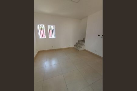 33_photo/94cf00acb5.44a6e81764e59cba-ATLAS-e81282b2-2552-4116-accd-87fb15f7e216.jpg de casa para alugar com 3 quartos, 120m² em Jardim Maria Tereza, Cotia