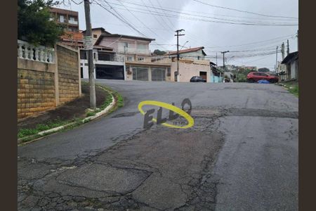 26_photo/94cf00afb7.445c0bca81181d7a-ATLAS-42e884ce-e495-41db-b8fd-d79ef4c8ea00.jpg de casa à venda com 3 quartos, 380m² em Vila Jovina, Cotia