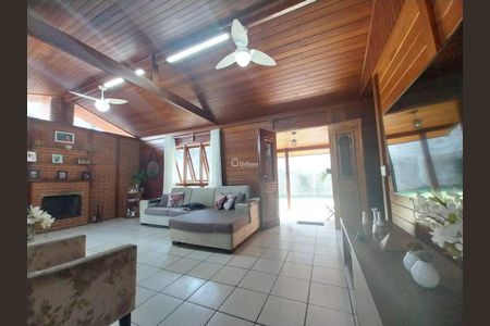 6_photo/94cf00afdb.9c5959cca0926d06-ATLAS-416a2ca1-fa7c-4808-963c-e47fac4a82e9.jpg de casa à venda com 3 quartos, 185m² em Granja Clotilde, Cotia