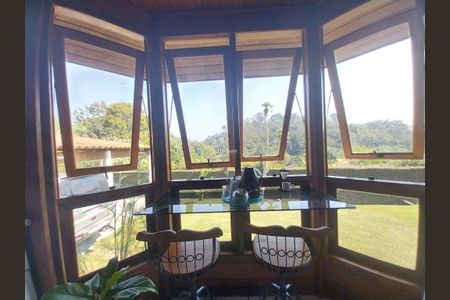 5_photo/94cf00afdb.9c5959cca0926d06-ATLAS-5fc9ffeb-5c7a-41b9-a483-65245c5b45ca.jpg de casa à venda com 3 quartos, 185m² em Granja Clotilde, Cotia