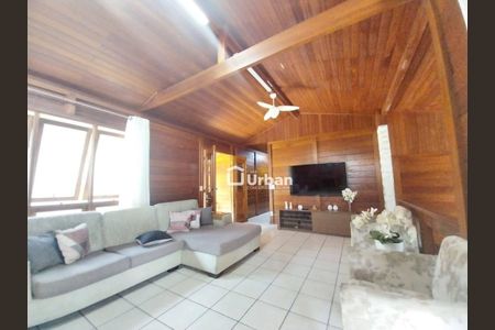 2_photo/94cf00afdb.9c5959cca0926d06-ATLAS-7ab37af6-e9f0-49b7-847a-bede355cd6e6.jpg de casa à venda com 3 quartos, 185m² em Granja Clotilde, Cotia