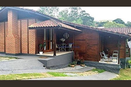 2_photo/94cf00b005.a596fb24e8ccb8cd-ATLAS-474e52d9-2a87-483a-8970-c64f5af1b4a6.jpg de casa à venda com 3 quartos, 180m² em Granja Clotilde, Cotia