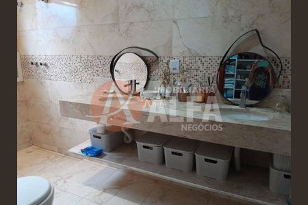 21_photo/94cf00b17b.ceff8192393c33de-ATLAS-ad389644-7d66-4cd2-a625-a0dc5a845a57.jpg de casa à venda com 3 quartos, 220m² em Lajeado, Cotia