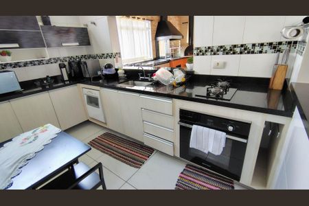 9_photo/94cf00b341.db20ad0f7650a763-ATLAS-32ebd9ad-5ee3-4d1f-89da-1df57ff00402.jpg de casa de condomínio à venda com 3 quartos, 246m² em Lajeado, Cotia