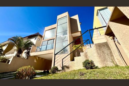 8_photo/94cf00b365.19e03aecb237846c-ATLAS-4629c3ed-c8ef-4b67-aacf-367bf4ae5f0e.jpg de casa de condomínio à venda com 3 quartos, 227m² em Lajeado, Cotia