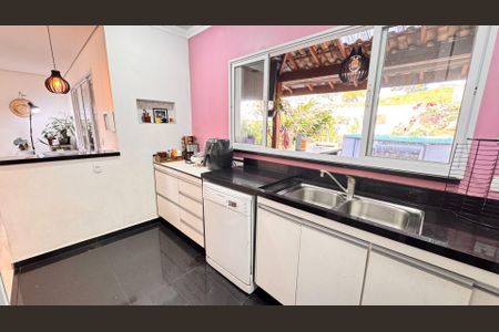 11_photo/94cf00b365.e5b0f526cad1f31c-ATLAS-b4ac3d6b-e90c-41b4-bbf8-cbfa8f3c9d01.jpg de casa de condomínio à venda com 3 quartos, 250m² em Lajeado, Cotia