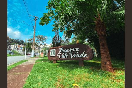 2_photo/94cf00b36b.4dd7d17537f926b6-ATLAS-4fde6c6a-dac6-4fe5-b594-0c093e2d13f2.jpg de casa de condomínio à venda com 4 quartos, 350m² em Jardim Caiapia, Cotia