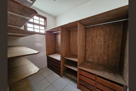 5_photo/94cf00b385.813e0fc0a92df6ab-ATLAS-5157fd51-2a55-4f82-8c3a-7b06beff4d04.jpg de casa de condomínio à venda com 3 quartos, 377m² em Lajeado, Cotia