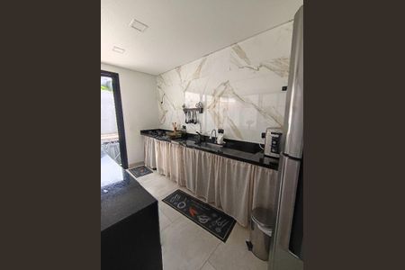 11_photo/94cf00b391.ceff8192393c33de-ATLAS-a233e2a8-a853-4d4a-aa97-bedcf2e772ac.jpg de casa à venda com 3 quartos, 250m² em Lajeado, Cotia