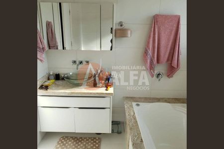 18_photo/94cf00b3d5.08afe9e7eafb73ae-ATLAS-6a4ae021-2c85-4d9b-b698-f6530aba0bff.jpg de casa à venda com 4 quartos, 500m² em Lajeado, Cotia