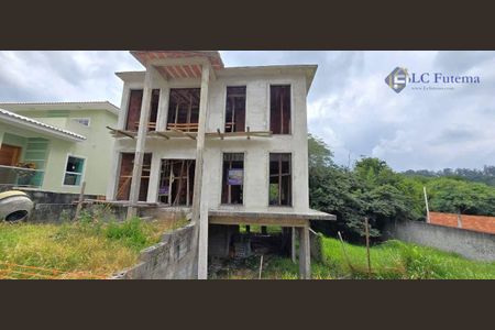9_photo/94cf00b3d5.08afe9e7eafb73ae-ATLAS-d638101a-4d58-4b13-bcd6-c775c650958e.jpg de casa à venda com 3 quartos, 328m² em Lajeado, Cotia